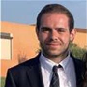 Profesor de asignaturas Humanidades, inglés y francés
