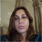 Responsable, altruista, gusto por estudios, madre sola por8 anos, ahora la veo a los findes