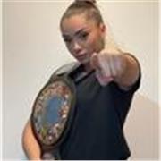 Boxeuse pro championne du monde