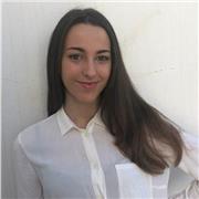 Teno 21 años y soy estudiante de educación. Me defino como una persona apasionada e interesada por la docencia y los niños, educada, simpática, paciente y empática. Me gustaría trabajar con niños/as de entre 3 y 15 años. También me ofrezco para el cuidado