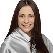 Profesora de baile urbano con 4 años de experiencia y 23 de carrera