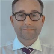 Passionate Spanish speaker dedicated to supporting your growing confidence.