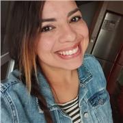 Profesora de ingles o artes, con experiencia. Soy divertida, flexible y alcanzo siempre los objetivos propuestos