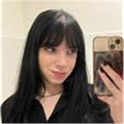 Diplomata Liceo Linguistico e studentessa di Lettere Moderne insegna lingua italiana, aiuto compiti superiori