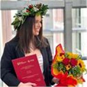 Studentessa laureata in lingue straniere impartisce lezioni di spagnolo online