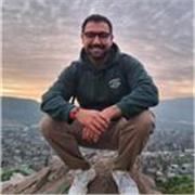 Profesor de matemáticas con 7 años de experiencia en básica media universidad y PAES