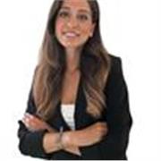 Abogada en ejercicio y ex opositora a Judicatura.