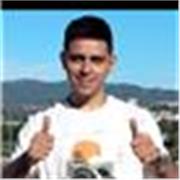 Profesor de fútbol de todas las edades
Argentino