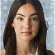 Profesora certificada en CPE (C2 Proficiency, Cambridge) con experiencia previa en clases particulares a niños y jóvenes