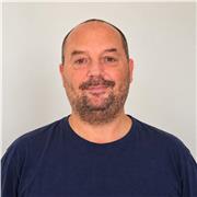 Profesor nativo de italiano con más de 15 años de experiencia. Clases online prácticas y personalizadas para adultos