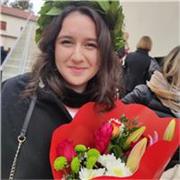 Offro ripetizioni per bambini e ragazzi (dalle scuole elementari fino alle superiori) per italiano, inglese e spagnolo.