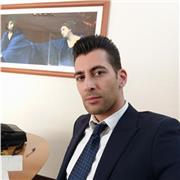 Laureato in Scienze Politiche con 110 e lode all'università degli studi di Padova