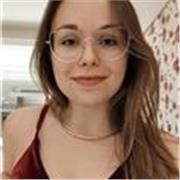 Profesora de apoyo bilingüe general y de conversación para niños y adultos. A domicilio / online