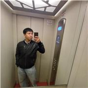 Sono uno studente del 4 anno, disponibile per aiutarti a fare i compiti e a studiare divertendoci.