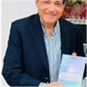 Profesor titulado, tengo mucha experiencia y conocimientos para ayudar a todas las personas que enseño.