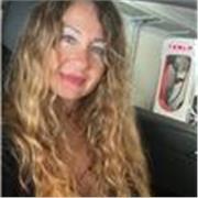 Patrizia mamma di un ragazzo di 14  anni e uno di 10 che ho sempre seguito a scuola , ora autonomi .. aiuto compiti online o da me