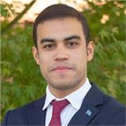 Estudiante internacional que encuentra su pasión dirigida principalmente hacía la política exterior, la diplomacia pública, la eco