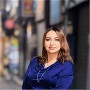 Profesora del idioma francés. 
Niveles:  colegio,instituto y universidad .