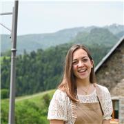 Jeune femme propose cours de français, anglais et allemand