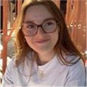 Etudiante en sociologie, propose aide aux devoirs et soutien scolaire primaire.