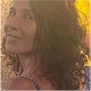 Maestra y psicopedagoga, especialista en EP, PT Y EF 
Experiencia con alumnos de la ESO en apoyo a diferentes materias.

