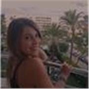 Studentessa che offre lezioni di italiano