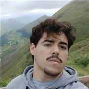 Estudiante de ingeniería informática en UPC. Experiencia dando clases de repaso de dibujo técnico.