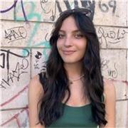 insegnante di inglese per tutti i livelli, ex studentessa del liceo linguistico
