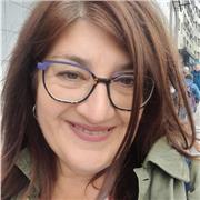 Je donne des cours de français ainsi que français langue étrangère ou d'anglais de niveau débutant à niveau avancé