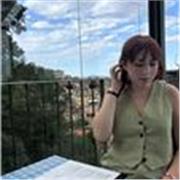 Studentessa di Lingue e Letterature Straniere, con certificazione Cambridge C2. Offro ripetizioni di inglese su Torino.