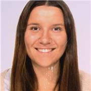 Doy clases particulares a niños de entre 3-12 años, tengo experiencia cuidando niños y intento enseñar de forma didáctica