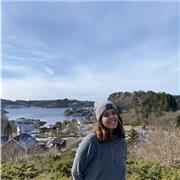 Me defino como una persona paciente, que le gusta enseñar