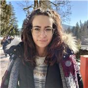 Impartisco lezioni di lingua tedesca partendo dal livello A1 fino ad arrivare al B2. Laureata in lingue, con un passato in un liceo linguistico e alle spalle due Erasmus in Germania mi sento molto vicina alla loro cultura