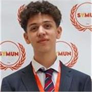 Profesor de inglés joven con C1 Cambridge Advanced 