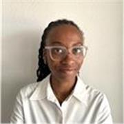 Professeur de français en Martinique, possédant la certification Voltaire. 