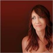 Vocal Coach - Soprano lirico professionista impartisce lezioni di Canto lirico, moderno, jazz e musical, in presenza e online!