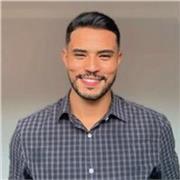 Professor de inglês para jovens e adultos aulas focadas em conversação