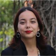 Estudiante de universidad con experiencia
