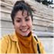 Profesora titulada en inglés, con experiencia desde 2011  con clases en grupo y desde 2018 con clases privadas on line