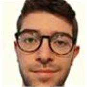 Sei alla ricerca di un insegnante in grado di colmare le carenze nelle materie scientifiche al liceo? Io sono la tua soluzione!