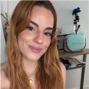 Me defino como una chica que le encantan los niños,disfruto mucho de ellos,y me encanta ponerles atención y cuidado