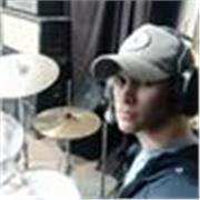 Profesor de apoyo musical para niveles iniciales e intermedio, orientado a canto