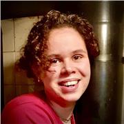 Je donne des cours d'anglais du primaire jusqu'au secondaire (voir au delà) de façon ludique et pédagogique.