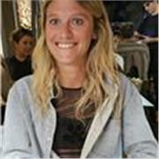 laureata in psicologia dello sviluppo e comunicazione offre lezioni si storia