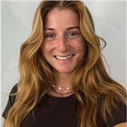 English teacher (online): 2 years with children and adults (+6 yrs); Animadora: 6 months with children and adults