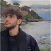 Laureando in Giurisprudenza offre lezioni in Grammatica italiana anche per stranieri, Letteratura Italiana, Filosofia, Storia