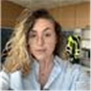 Entrenadora titulada con más de 4 años de experiencia, formación deportiva, nutricional y biomecánica