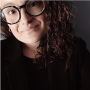 Profesora titulada en infantil con experiencia con niños desde 0 a 9 años.