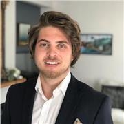 English teacher for all ages, specialising in children’s lessons