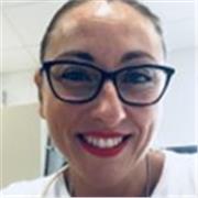 Laureata in ingegneria impartisce lezioni di Matematica a studenti di scuola media di primo grado